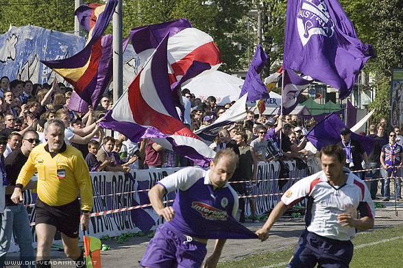 Mario Schleindl & Fanblock
