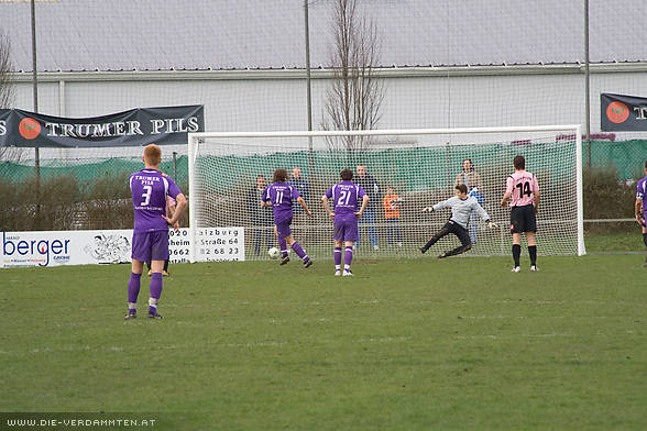 Elfmeter zum 3:0 von Mario Lenz