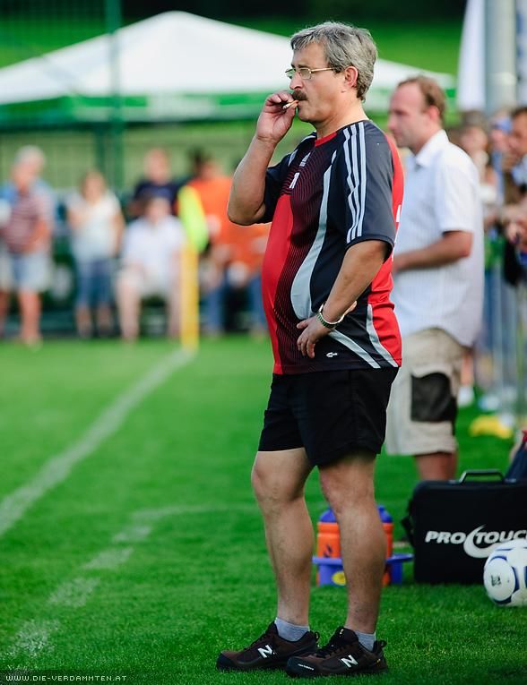 Oberhofen-Coach Josef Pichler