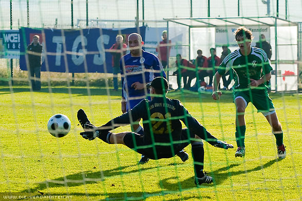 Mario Schleindl trifft zum 2:0