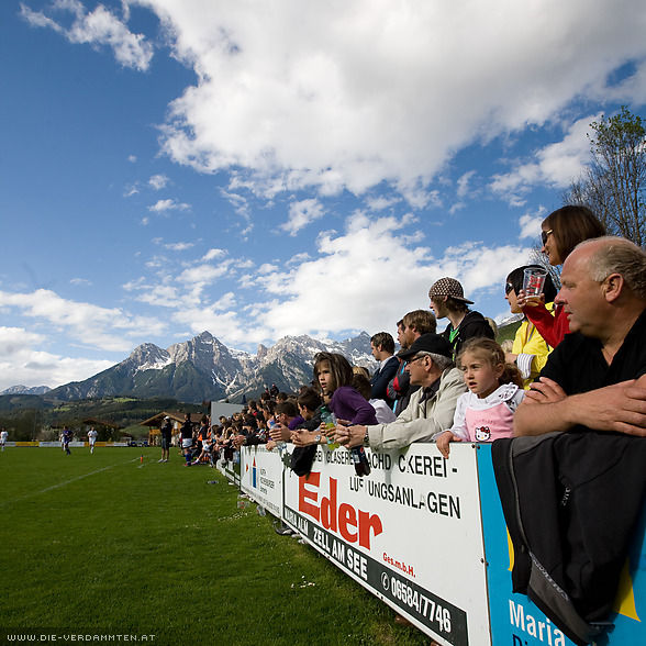 1.450 Zuschauer beim Sonntagsspiel