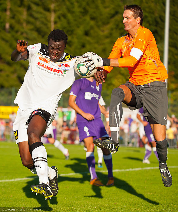 Alex Trappl vs. Tony Chinemelum