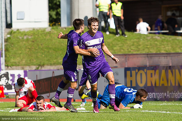 In der 12. Minute trifft Benjamin Taferner zum 1:0 f�r die Austria